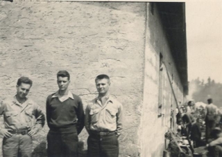 powcampstalag6.jpg