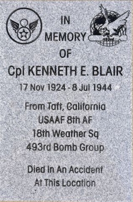 /images/gallery6/mid_Memorial%20plaque%2026-05-2012.jpg